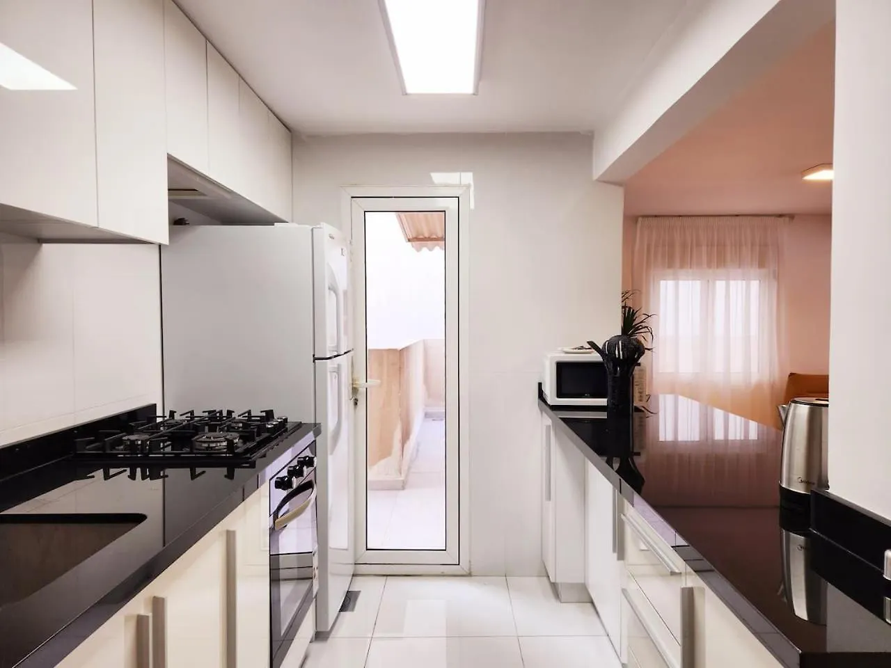 The 7Th Haven - 1 Bedroom Apartment Gemayze Beiroet Libanon